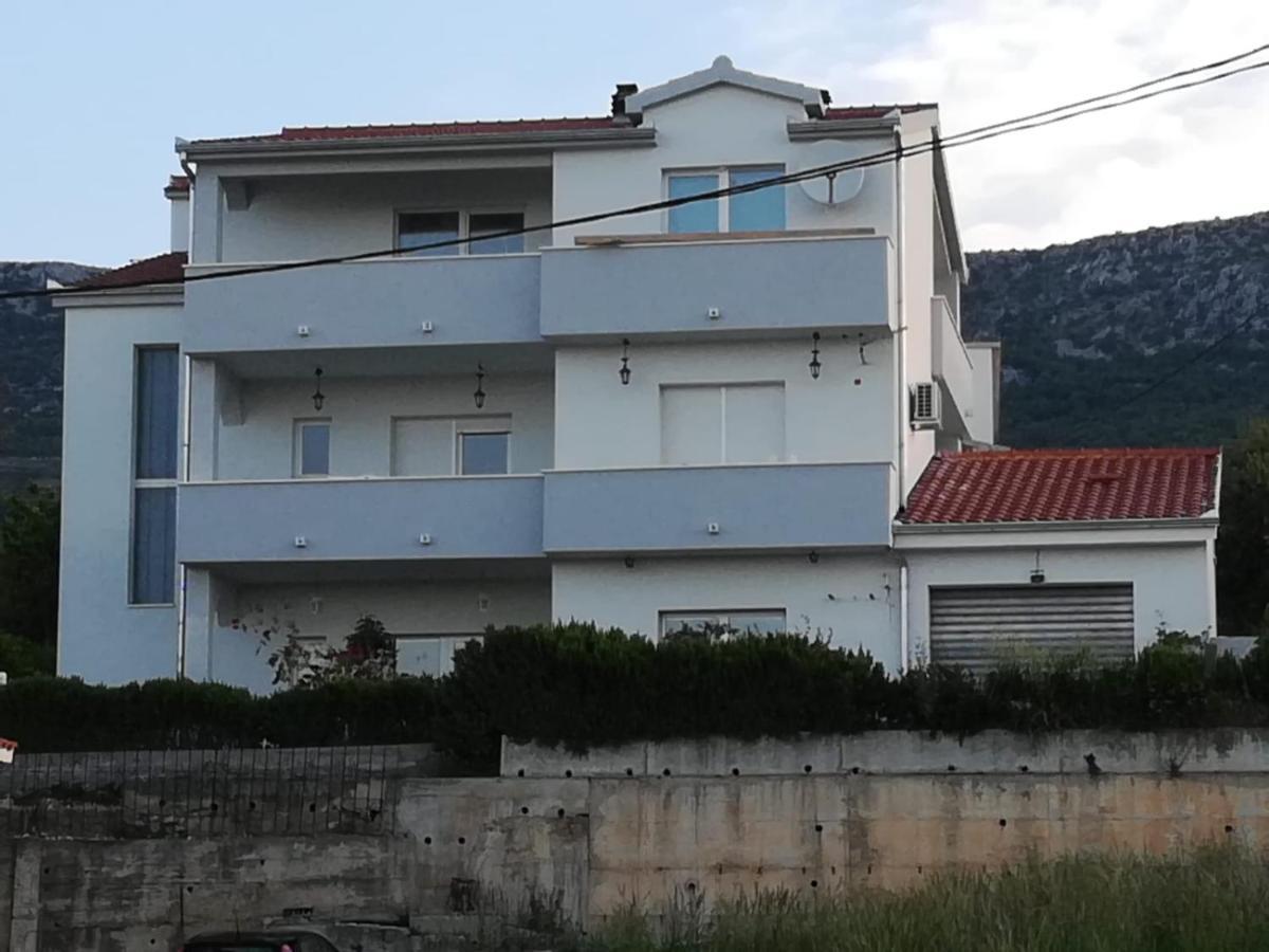 Apartment Istuk Kaštela Zewnętrze zdjęcie